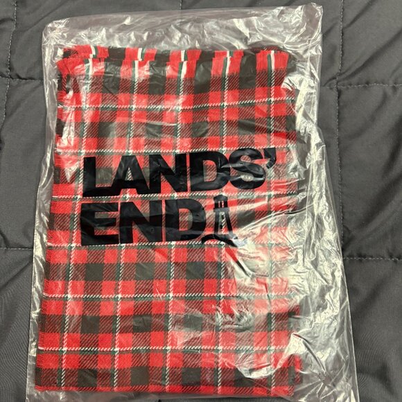 Lands' End "CashTouch" Winter Scarf in "Rich Red Plaid" - NWT - Picture 3 of 13